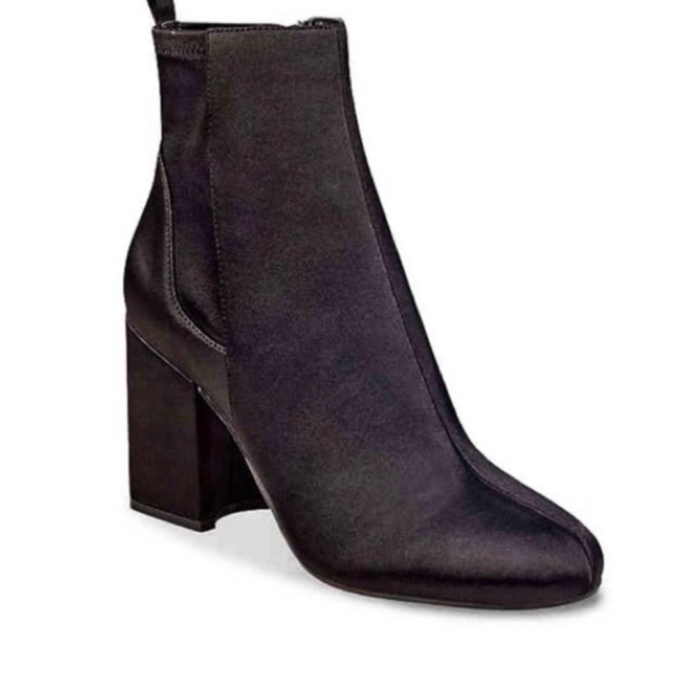 Marc Fisher Janie Satin Black Booties Size 9